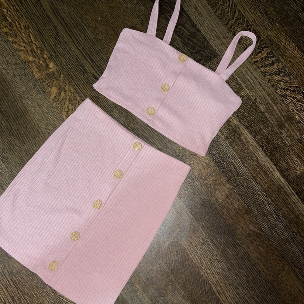 never worn light pink matching set